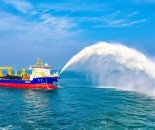 我国自主研制的超大型耙吸挖泥船海试成功