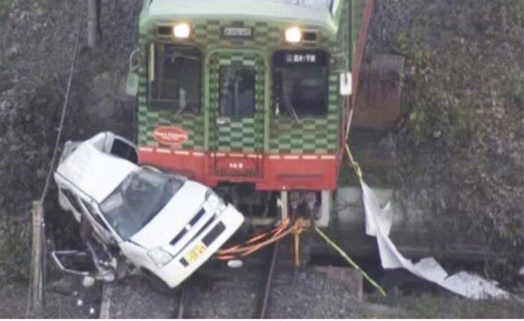 日本栃木县发生汽车与列车相撞事故 造成一人死亡