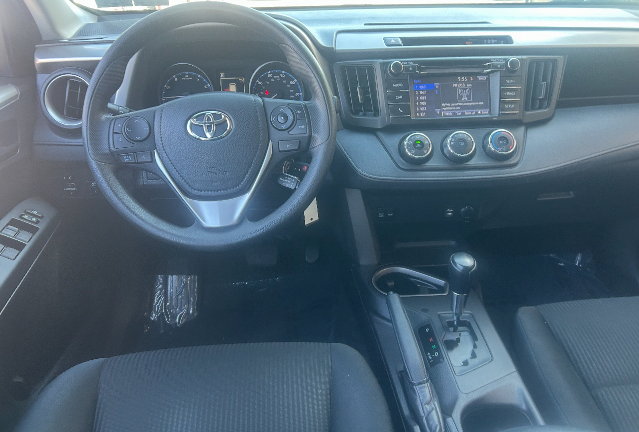 2017 Toyota RAV4 AWD 售价$14995