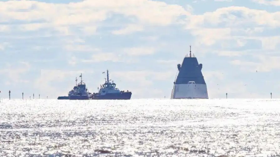 美军首艘“高超导弹战舰”出海测试