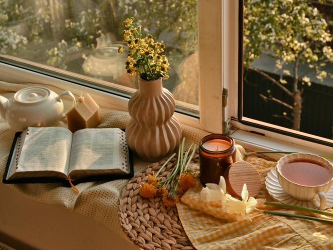 《世界很安静》